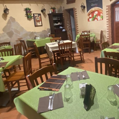A cantinella d'o cunvento, Portici