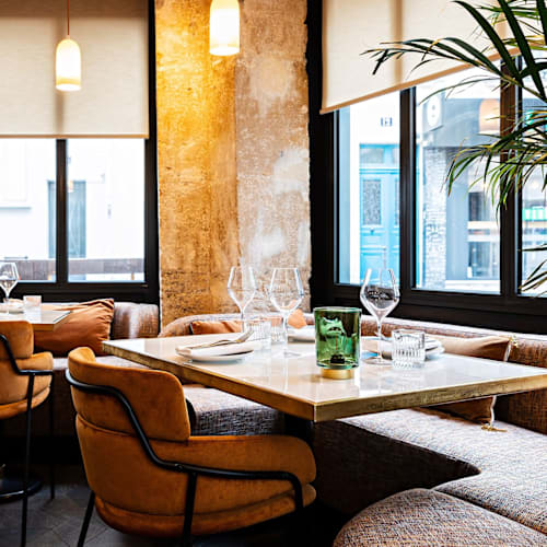 Mojo, Paris