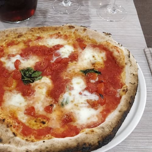 La Vecchia Napoli, Russi