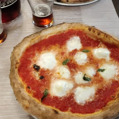 La Vecchia Napoli, Russi