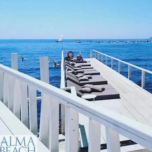 Alma Beach, Pozzuoli