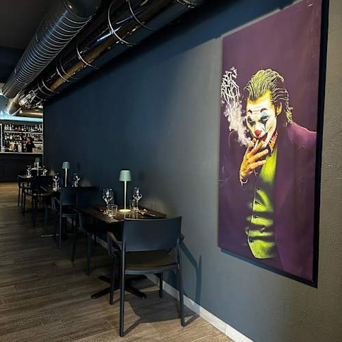 Backstage Iseo, Iseo