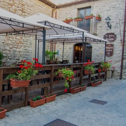 La Taberna Di Arnaldo di Giulio Iacovacci, Montalbano Elicona
