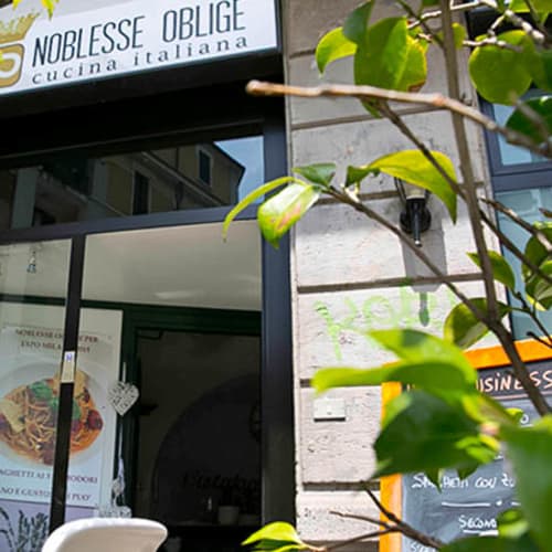 Noblesse Oblige, Milano