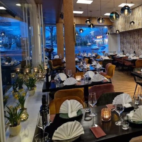 Kasturi, Amstelveen