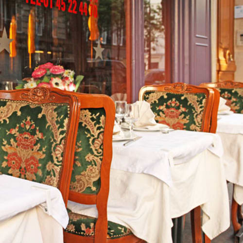 Etoile du Kashmir, Paris