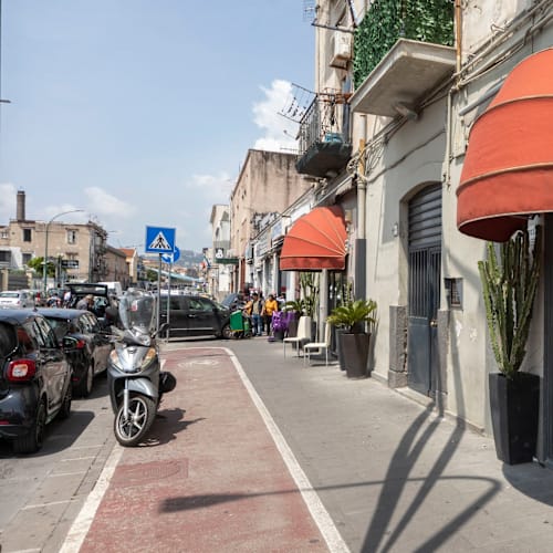 La Scottona, Napoli