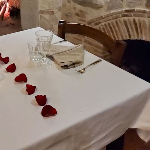 Il Filo Rosso di Coralli, Contigliano