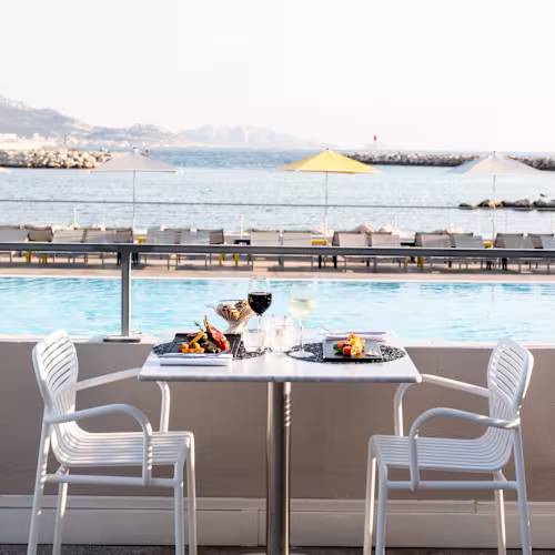 Les Bains, Marseille