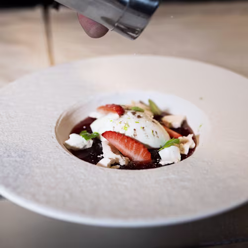 Hôtel-Restaurant La Vue-des-Alpes, Val-de-Ruz