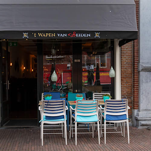 Het Wapen van Leiden, Leiden