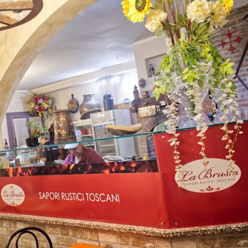 La Brusta, Cascina