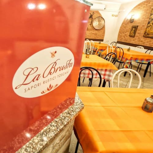 La Brusta, Cascina