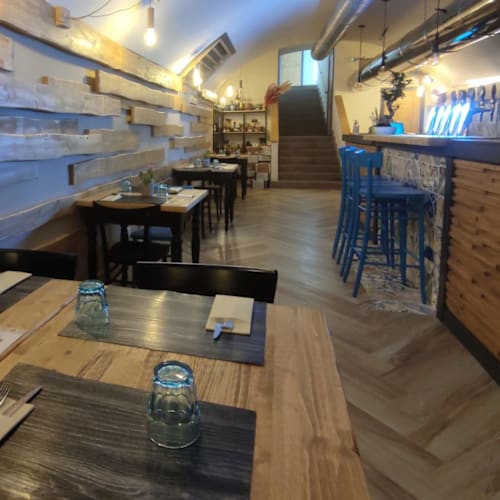 Gusto Marigliano - via Medina, Napoli