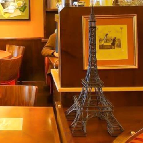 Le Rousseau, Paris