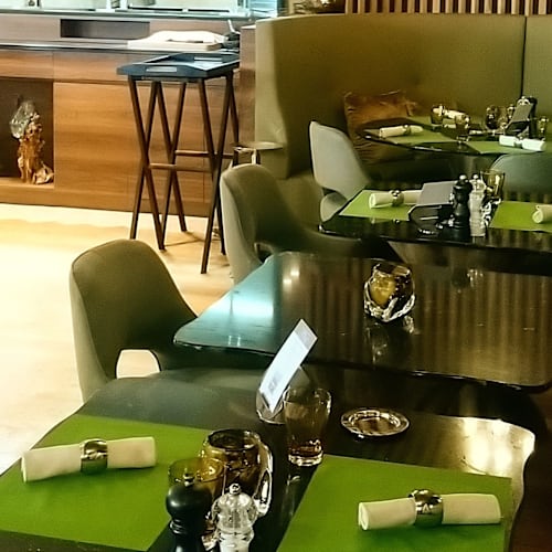La table d'Elise, Monaco