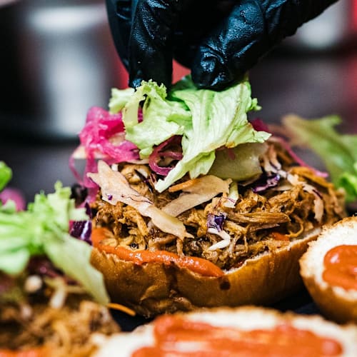 Starving Club, Paris
