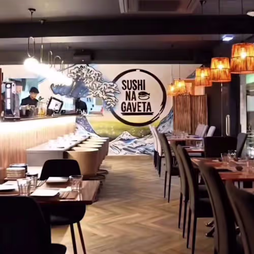 Sushi na Gaveta, Tavira