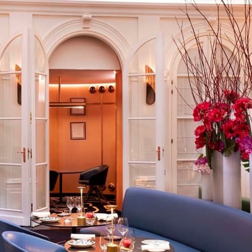 Le V - Hôtel Vernet, Paris