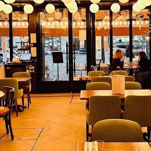 Le Piquet, Paris