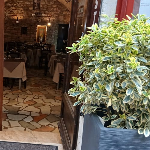Taverna de l'Arco Assisi, Assisi