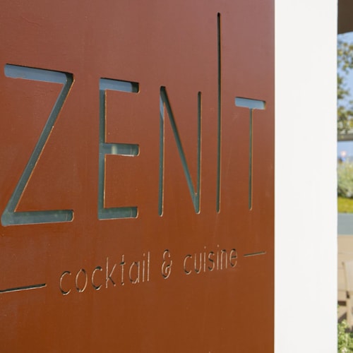 Zenit Cocktail & Cuisine, Olbia