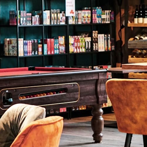 Le Trèfle Rouge : restaurant - jeux de société, Lattes