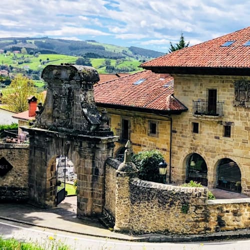 Palacio de Arce, Arce
