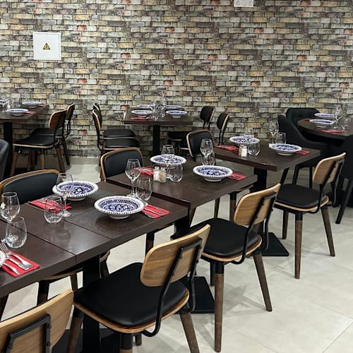 Le Silas, Paris