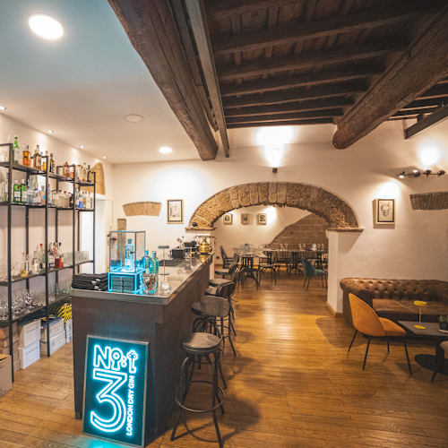 JinTo EnoGintoneria & Bistrot, Sutri