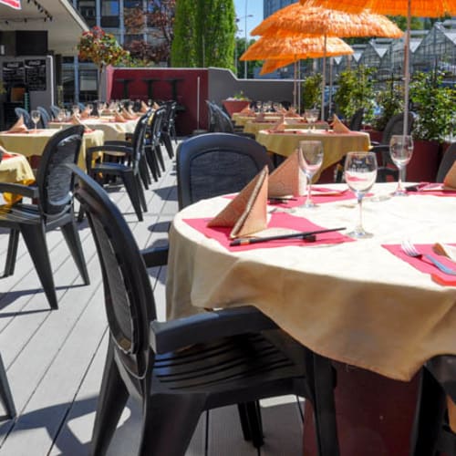 Le Jade, Carouge