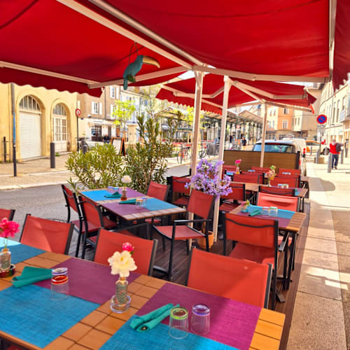 Le Shalimar, Valence