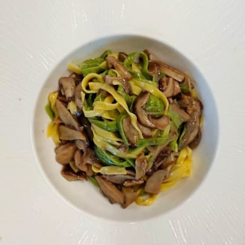 Trentatrè - cucina e caffè, Castello di Serravalle