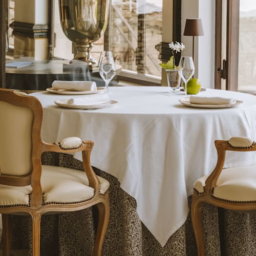 La Table de Xavier MATHIEU, Joucas