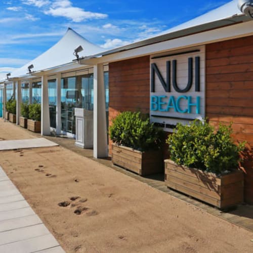Nui Beach, Calella