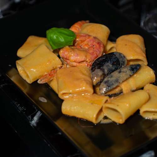 Money Club Milano, Milano