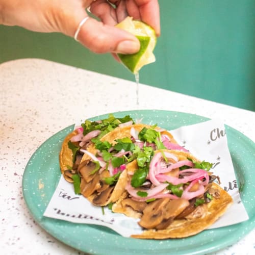 Chulita, Paris