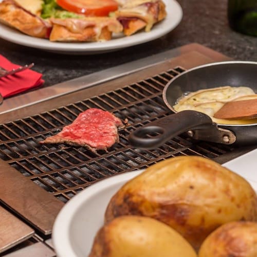 Les Fondus de la Raclette Montparnasse, Paris