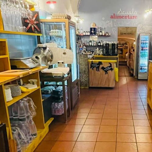 Scuola Alimentare, Siracusa
