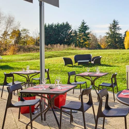 "Parenthèse", By Novotel, Saint-Pierre-du-Perray