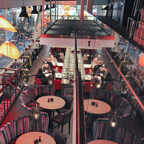 Zan by Pong, Kista