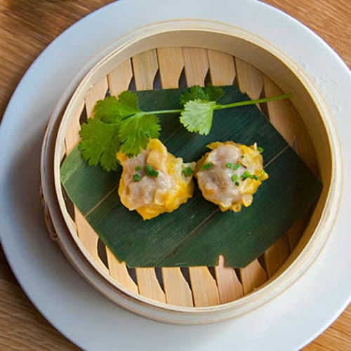 Zan by Pong, Kista