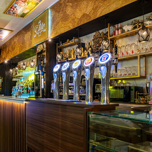 Elite Pub, Salerno