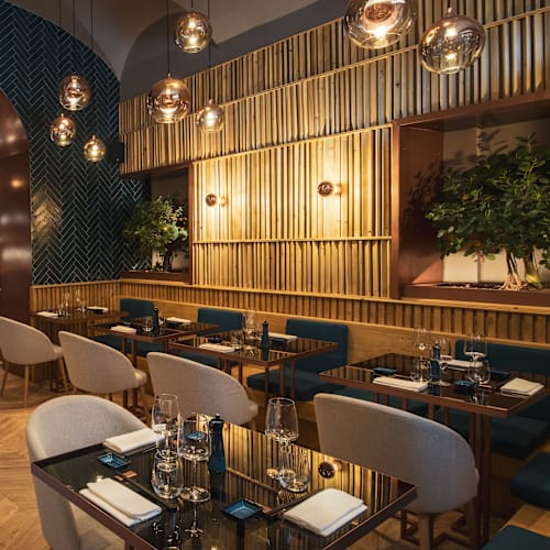 Nakai, Roma