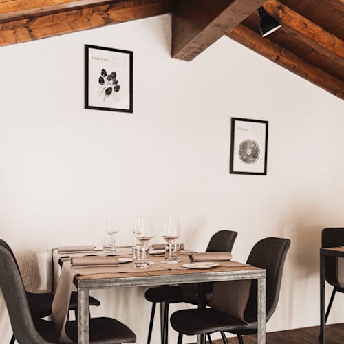 Ristorante con enoteca Origini @Mulino del Ghitello, Morbio Inferiore