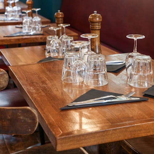 La Robe de la Girafe, Paris