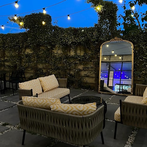 Sottosopra bistrot, Parete