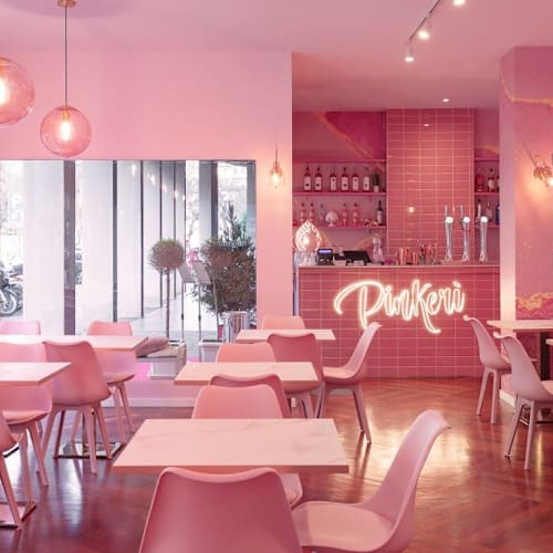 Pinkeri, Milano