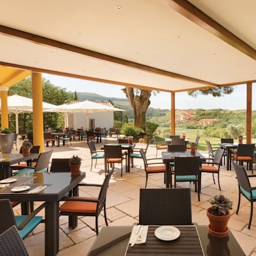 Garden Terrace, Turcifal