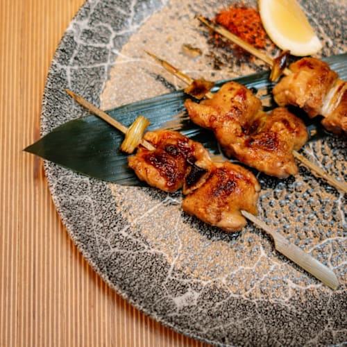 Aji Oriental Flavours, Guia